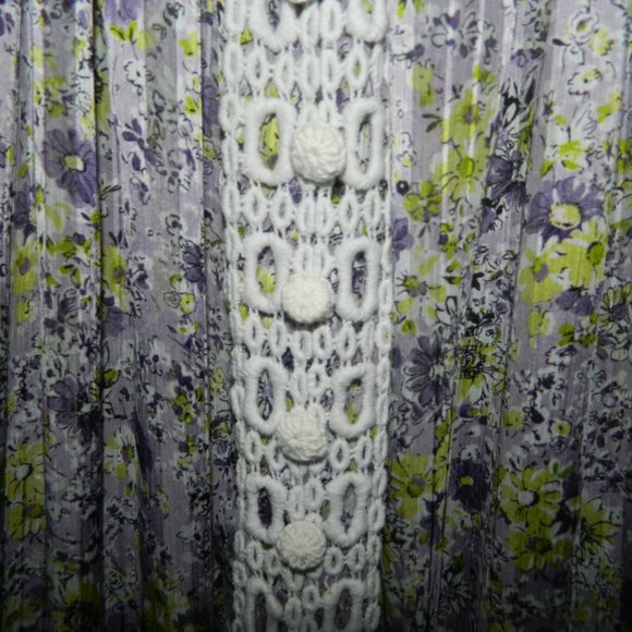 XOXO Elastic Waist Blouse Size L (D1) - Picture 2 of 5